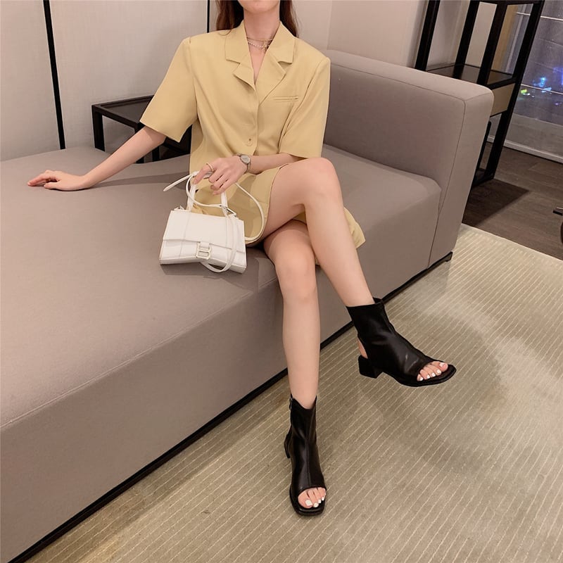 レディース ショートブーツ サイドジップ オープントゥ 3.5cmヒール 太ヒール スクエアトゥ カジュアル 大人 流行り 上品 きれいめ シンプル クラシック エレガント 個性的 涼し気 lsho0 レディース ショートブーツ サイドジップ オープントゥ 3.5cmヒール 太ヒール スクエアトゥ カジュアル 大人 流行り 上品 きれいめ シンプル クラシック エレガント 個性的 涼し気 lsho0