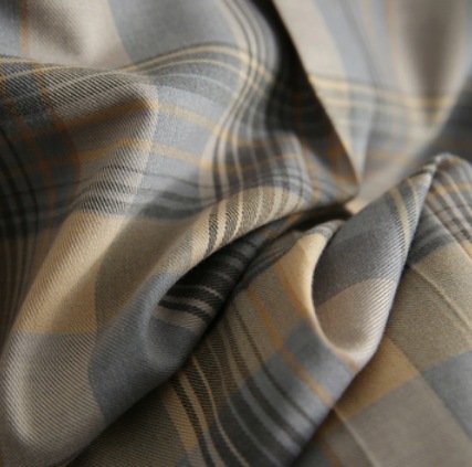 チェック柄長袖シャツ トップス シャツ ブラウス ロング丈 長袖 襟付き ストレート ポケット