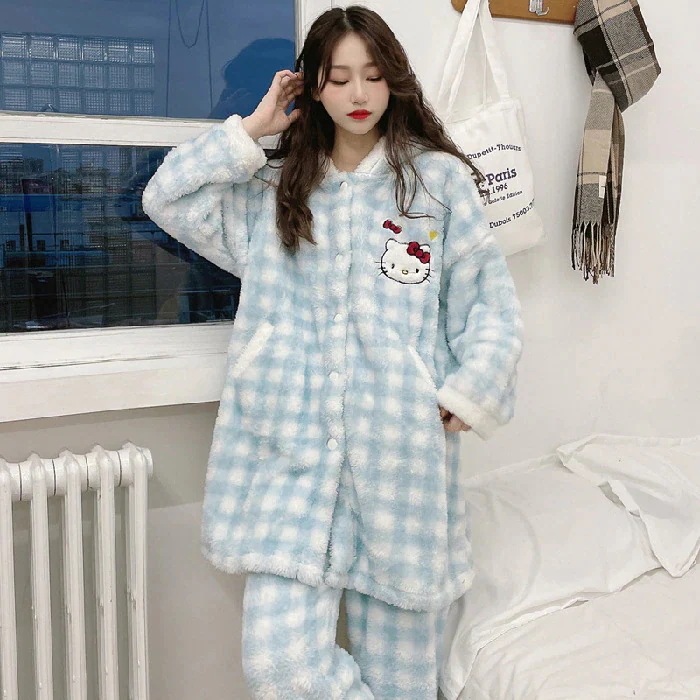 Insサンゴのベルベットの寝衣の女性の冬の帽子の保温Ins ハローキティ コーラル ベルベット パジャマ レディース 秋冬 フード付き チェック柄 Kt 猫 ぬいぐるみ ホームウェア セット