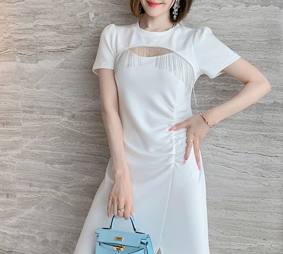 レディース ワンピース ミディアム丈ワンピース フレアワンピース ミディアム丈 半袖 ラウンドネック 胸元 肌見せ かわいい 大人可愛い きれいめ シンプル 上品 おしゃれ かっこいい レトロ レディース ワンピース ミディアム丈ワンピース フレアワンピース ミディアム丈 半袖 ラウンドネック 胸元 肌見せ かわいい 大人可愛い きれいめ シンプル 上品 おしゃれ かっこいい レトロ