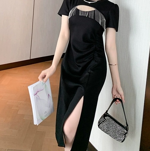 レディース ワンピース ミディアム丈ワンピース フレアワンピース ミディアム丈 半袖 ラウンドネック 胸元 肌見せ かわいい 大人可愛い きれいめ シンプル 上品 おしゃれ かっこいい レトロ レディース ワンピース ミディアム丈ワンピース フレアワンピース ミディアム丈 半袖 ラウンドネック 胸元 肌見せ かわいい 大人可愛い きれいめ シンプル 上品 おしゃれ かっこいい レトロ