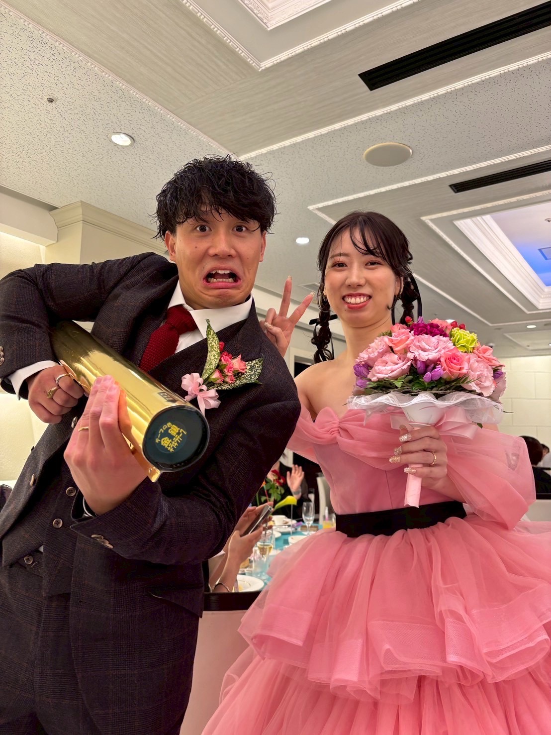 実例写真!カラードレス ローズピンク オフショルダー サッシュベルト 編み上げ 可愛い 花嫁 実例写真!カラードレス ローズピンク オフショルダー サッシュベルト 編み上げ 可愛い 花嫁