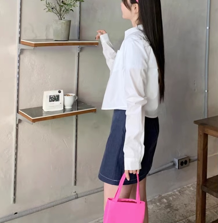 4色カラーシャツ レディース シャツ ブラウス ショート 長袖 Vネック 襟付き ワイド ストレート Iライン ポケット 前開き かわいい 大人可愛い きれいめ 楽天市場】無地 開襟シャツ レディース シャツ ブラウス 半袖 五