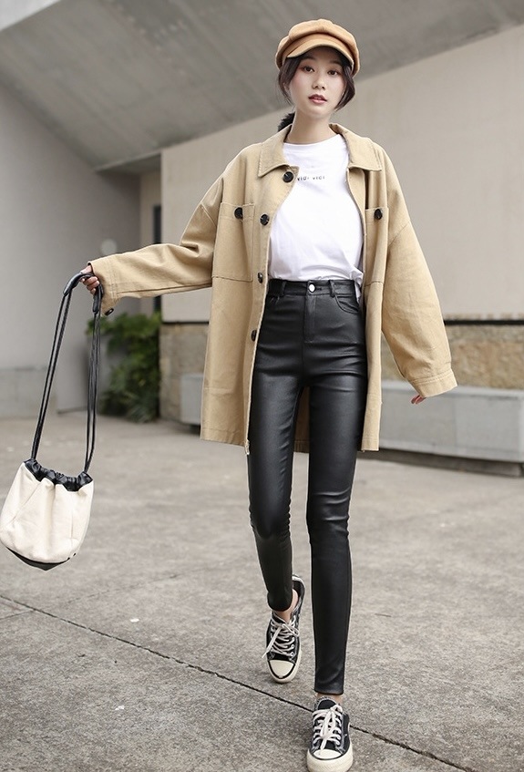 パンツ レザーパンツ スリム タイト 細身 レザー つや消し 韓国 レディース かわいい 可愛い キュート 大人可愛い 大人女子 個性的 きれいめ シンプル カジュアル 大人 気品 上品 パンツ レザーパンツ スリム タイト 細身 レザー つや消し 韓国 レディース かわいい 可愛い キュート 大人可愛い 大人女子 個性的 きれいめ シンプル カジュアル 大人 気品 上品