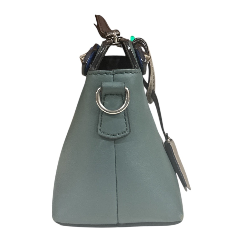 フェンディ ミニバイザウェイ ショルダーバッグ レザー 8BL135 FENDI 中古 フェンディ ミニバイザウェイ ショルダーバッグ レザー 8BL135 FENDI 中古