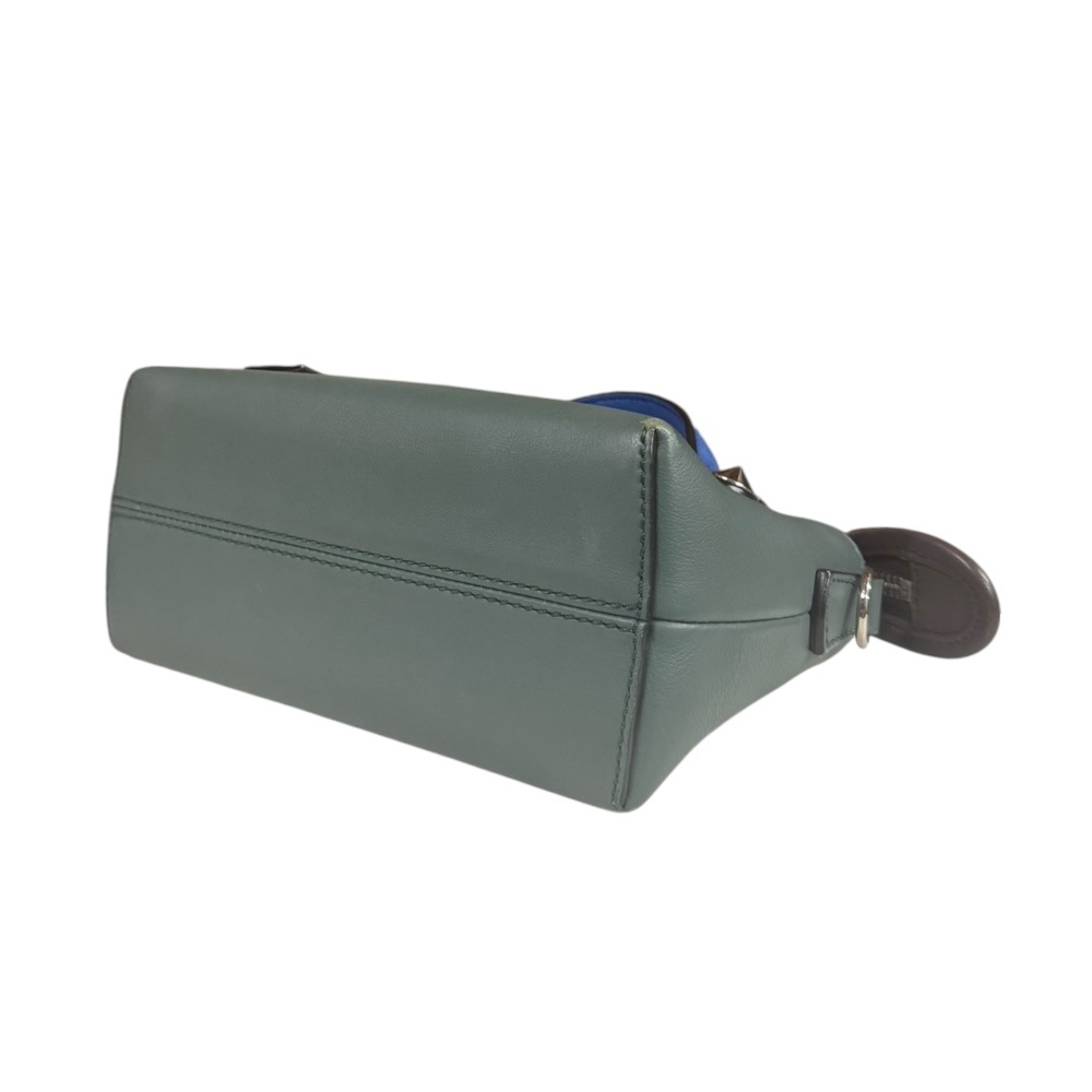 フェンディ ミニバイザウェイ ショルダーバッグ レザー 8BL135 FENDI 中古 フェンディ ミニバイザウェイ ショルダーバッグ レザー 8BL135 FENDI 中古