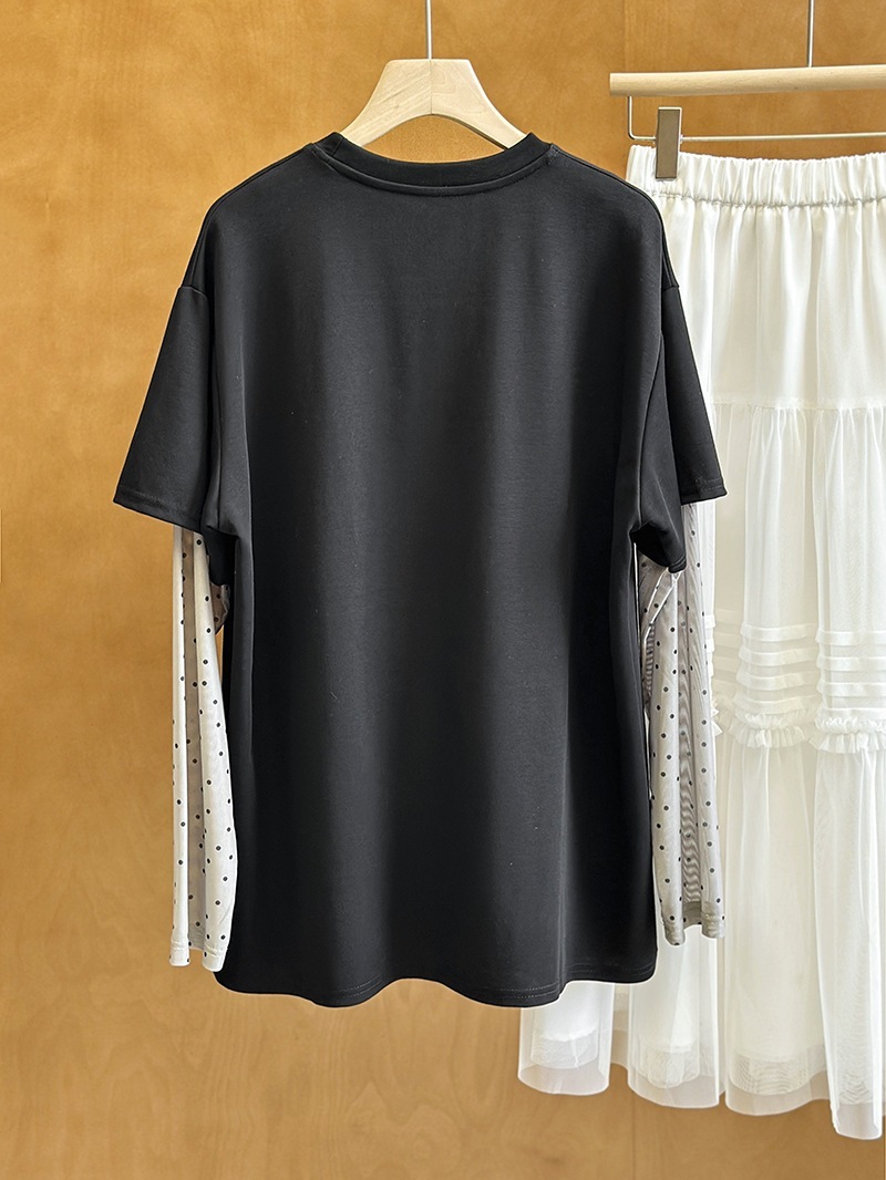 春の新型韓国フェイクレイヤード可愛い猫の丸首のゆったりとした小衆の長袖のプリントtシャツです 春の新型韓国フェイクレイヤード可愛い猫の丸首のゆったりとした小衆の長袖のプリントtシャツです