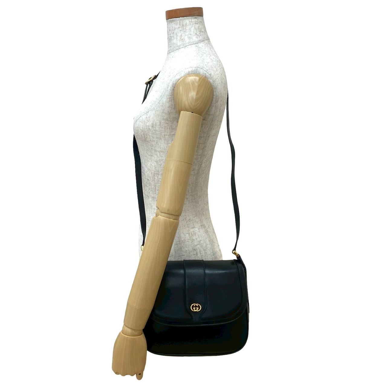 ヴィンテージ GG ロゴ 金具ショルダーバッグ レザー ブラック 19851