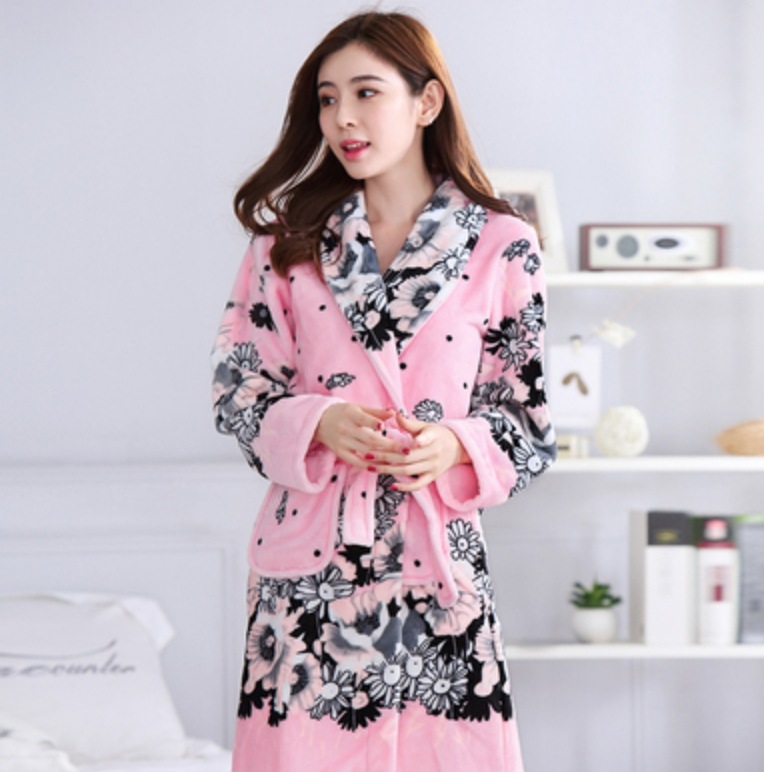 ルームウェア パジャマ デート 部屋着 寝巻き ナイトウェア ミモレ ミモレ丈 袖あり 長袖 かわいい 大人可愛い きれいめ シンプル カジュアル 大人 上品 おしゃれ お洒落 かっこいい レトロ