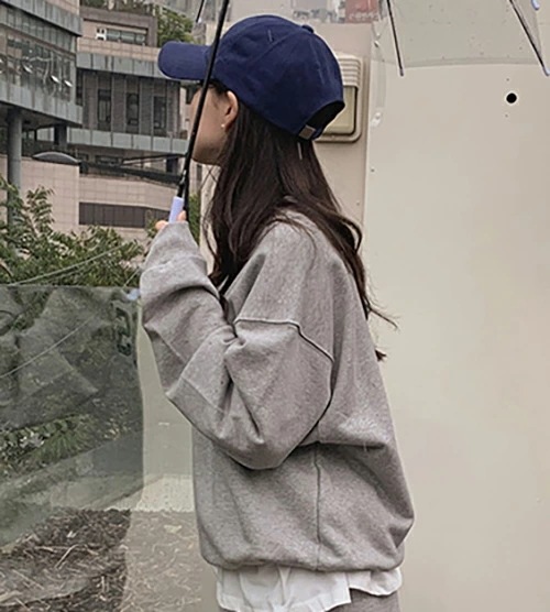 人気再入荷英字ロゴスウェットp276592 レディース 【tops】 韓国ファッション トップス スウェット トレーナー 長袖 オーバーサイズ ルーズ 体型カバー ロゴ レタリング プリント 英 人気再入荷英字ロゴスウェットp276592 レディース 【tops】 韓国ファッション トップス スウェット トレーナー 長袖 オーバーサイズ ルーズ 体型カバー ロゴ レタリング プリント 英