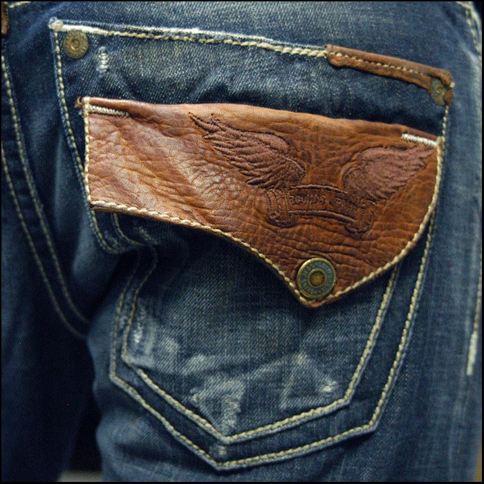 ロビンズジーン メンズ デニム ストレート パンツ ROBIN S JEAN LEATHER FLAP VIN.DARK 154 safari サファリ レオン オーシャンズ 掲載 ハイブランド ジー ロビンズジーン メンズ デニム ストレート パンツ ROBIN S JEAN LEATHER FLAP VIN.DARK 154 safari サファリ レオン オーシャンズ 掲載 ハイブランド ジー