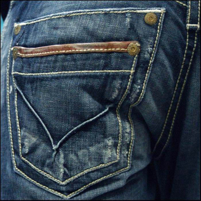 ロビンズジーン メンズ デニム ストレート パンツ ROBIN S JEAN LEATHER FLAP VIN.DARK 154 safari サファリ レオン オーシャンズ 掲載 ハイブランド ジー ロビンズジーン メンズ デニム ストレート パンツ ROBIN S JEAN LEATHER FLAP VIN.DARK 154 safari サファリ レオン オーシャンズ 掲載 ハイブランド ジー