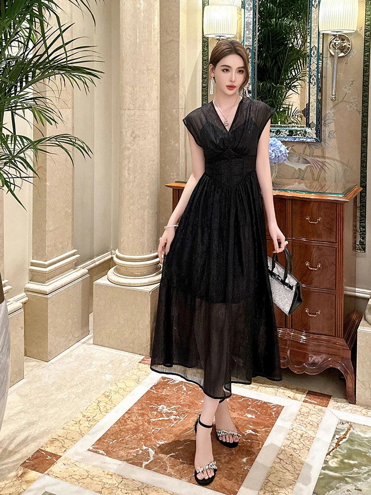 【JY.上品】 2024夏新品 黒 Vネック ロングワンピース 大きい裾 裏地付き ドレス パーティー キャバ 大人 同窓会 披露宴 卒業式 結婚式 演奏会 ウェディング 二次会 メガ割 【JY.上品】 2024夏新品 黒 Vネック ロングワンピース 大きい裾 裏地付き ドレス パーティー キャバ 大人 同窓会 披露宴 卒業式 結婚式 演奏会 ウェディング 二次会 メガ割