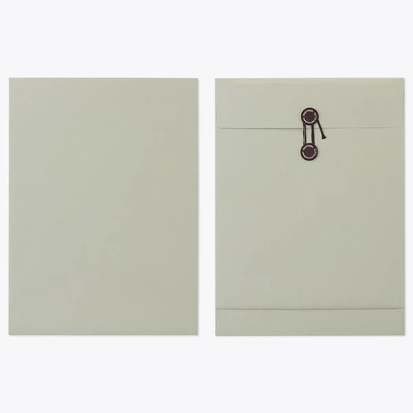 山櫻 封筒 角2 保存袋 Kグレイ 紙厚120g 郵便枠ナシ 100枚 / 玉紐付 マチ付 A4用 カラークラフト 無地 郵便番号枠なし 00566505-0100 山櫻 封筒 角2 保存袋 Kグレイ 紙厚120g 郵便枠ナシ 100枚 / 玉紐付 マチ付 A4用 カラークラフト 無地 郵便番号枠なし 00566505-0100