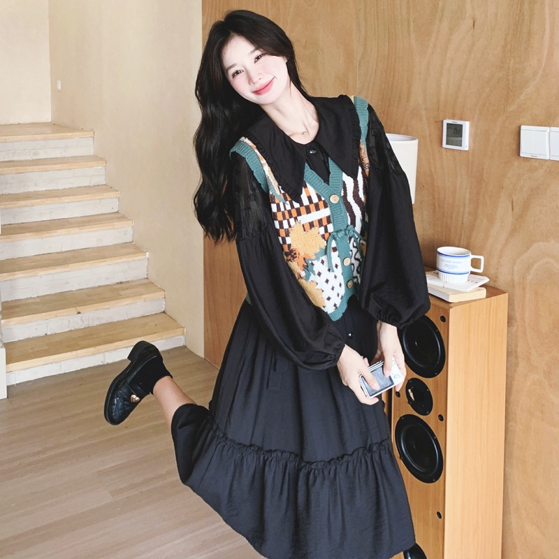 ブラックドールカラーワンピースセット女性春と秋2024新しい甘い年齢削減ニットカーディガン2点セット ブラックドールカラーワンピースセット女性春と秋2024新しい甘い年齢削減ニットカーディガン2点セット