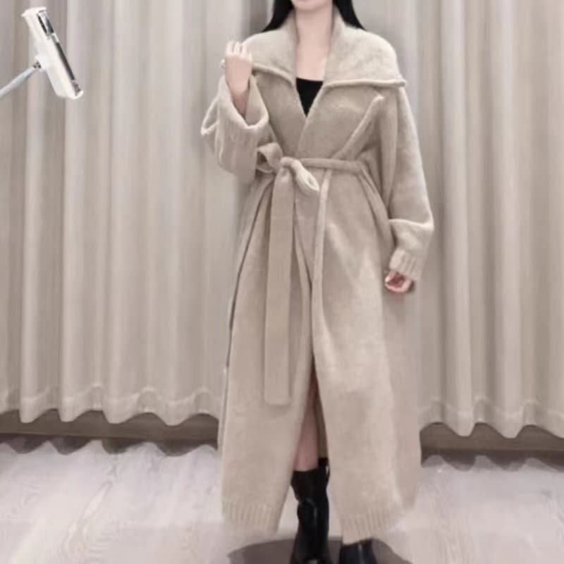女性のための怠惰なスタイルの長い気質ニットカーディガン2024秋冬韓国スタイルのソフトでワックス状のセータージャケット