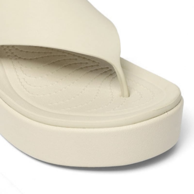 クロックスブルックリンフリップ 208727-2Y2