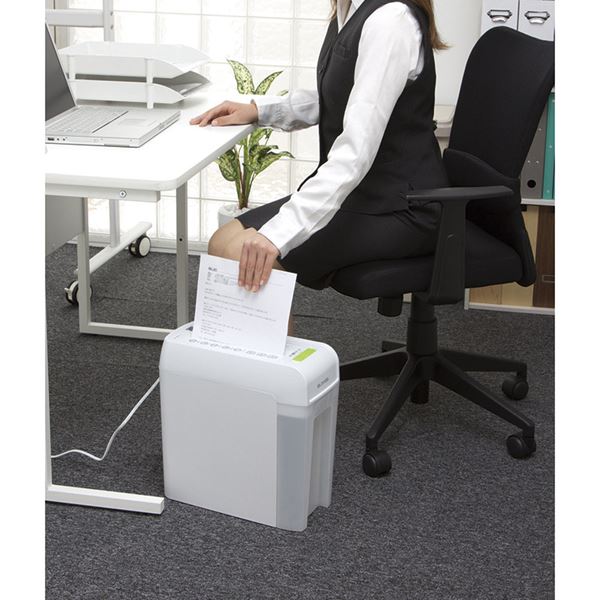 低価最安値 シュレッダー 事... : 文具 P6HC 520546 最新の激安