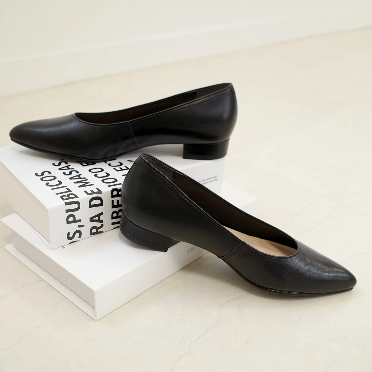 美脚ローヒールパンプス日本製本革 レディース 美脚ローヒールパンプス日本製本革 レディース