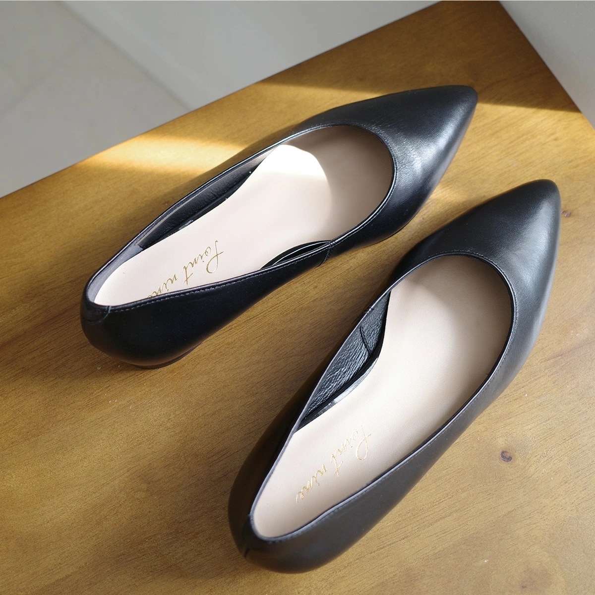 美脚ローヒールパンプス日本製本革 レディース 美脚ローヒールパンプス日本製本革 レディース