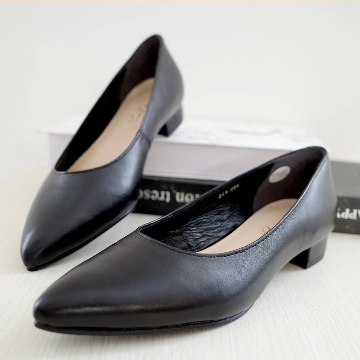 美脚ローヒールパンプス日本製本革 レディース 美脚ローヒールパンプス日本製本革 レディース