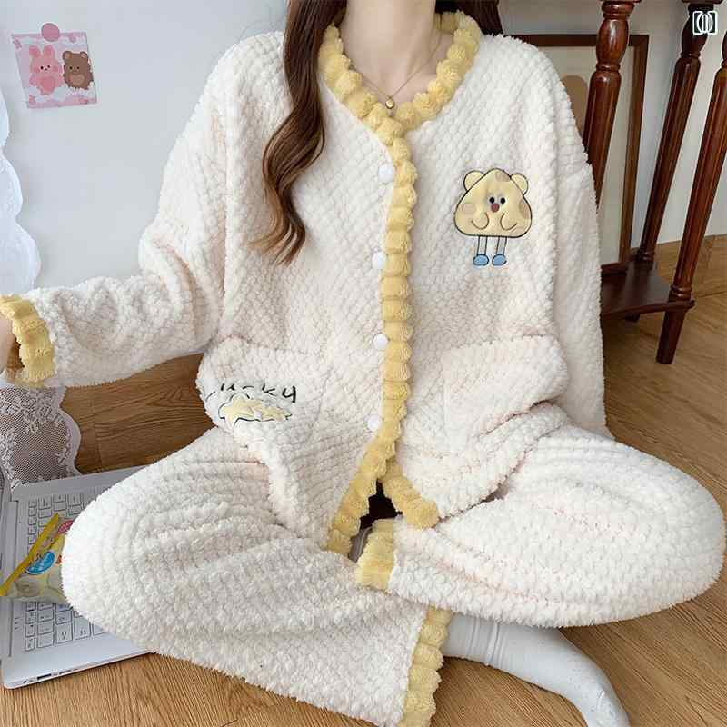 ルームウェア レディース パジャマ 部屋着 ガーリー コーラルベルベット フランネル 春秋冬 長袖 ラウンドネック スクエアネック プルオーバー 暖かい ホームウェア ホワイト ブルー グリーン ルームウェア レディース パジャマ 部屋着 ガーリー コーラルベルベット フランネル 春秋冬 長袖 ラウンドネック スクエアネック プルオーバー 暖かい ホームウェア ホワイト ブルー グリーン