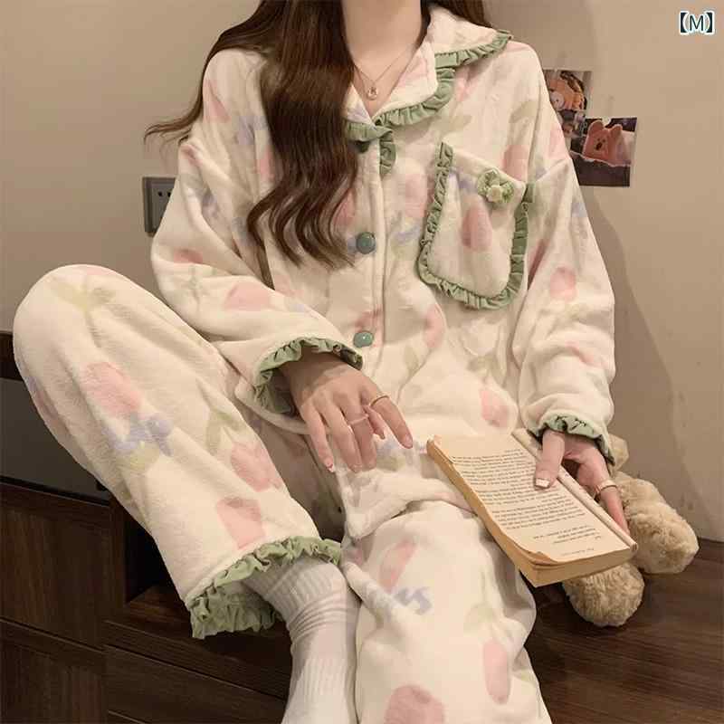 ルームウェア レディース パジャマ 部屋着 ガーリー コーラルベルベット フランネル 春秋冬 長袖 ラウンドネック スクエアネック プルオーバー 暖かい ホームウェア ホワイト ブルー グリーン ルームウェア レディース パジャマ 部屋着 ガーリー コーラルベルベット フランネル 春秋冬 長袖 ラウンドネック スクエアネック プルオーバー 暖かい ホームウェア ホワイト ブルー グリーン