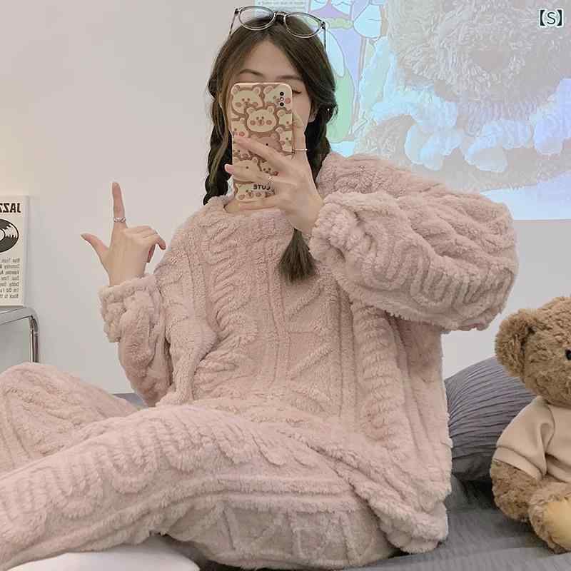 ルームウェア レディース パジャマ 部屋着 ガーリー コーラルベルベット フランネル 春秋冬 長袖 ラウンドネック スクエアネック プルオーバー 暖かい ホームウェア ホワイト ブルー グリーン ルームウェア レディース パジャマ 部屋着 ガーリー コーラルベルベット フランネル 春秋冬 長袖 ラウンドネック スクエアネック プルオーバー 暖かい ホームウェア ホワイト ブルー グリーン