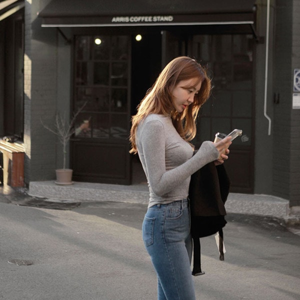 バービー/タートルネック/TEE/ニットウェア/Tシャツ/タートルネックプルオーバー