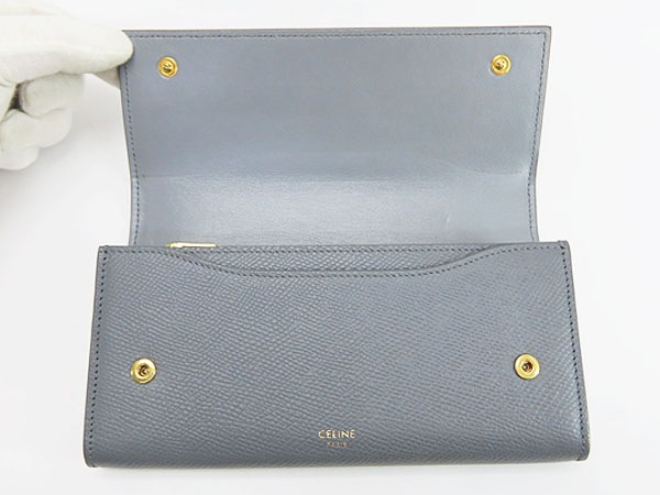 外超美品セリーヌラージフラップウォレット二つ折り長財布ミディアムグレーグレインドカーフレザー10B563BEL.09GM 外超美品セリーヌラージフラップウォレット二つ折り長財布ミディアムグレーグレインドカーフレザー10B563BEL.09GM