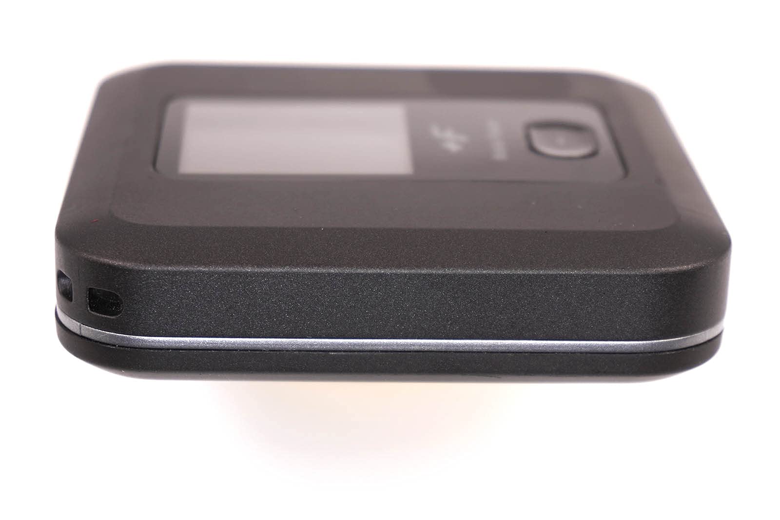 富士ソフト SIMフリー wi-fi ルーター dual band F FS030W LTE 対応 microSIM FS030WMB1