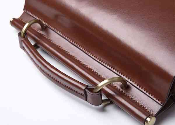 リュック レディース 3WAY 代 冬 2WAY 40 大きめ レザー アウトドア 軽量 おしゃれ PC 大人 秋 大容量 通勤用 通勤 軽い 防水 本革 ビジネス 四角 50代 ブランド ノートPC リュック レディース 3WAY 代 冬 2WAY 40 大きめ レザー アウトドア 軽量 おしゃれ PC 大人 秋 大容量 通勤用 通勤 軽い 防水 本革 ビジネス 四角 50代 ブランド ノートPC