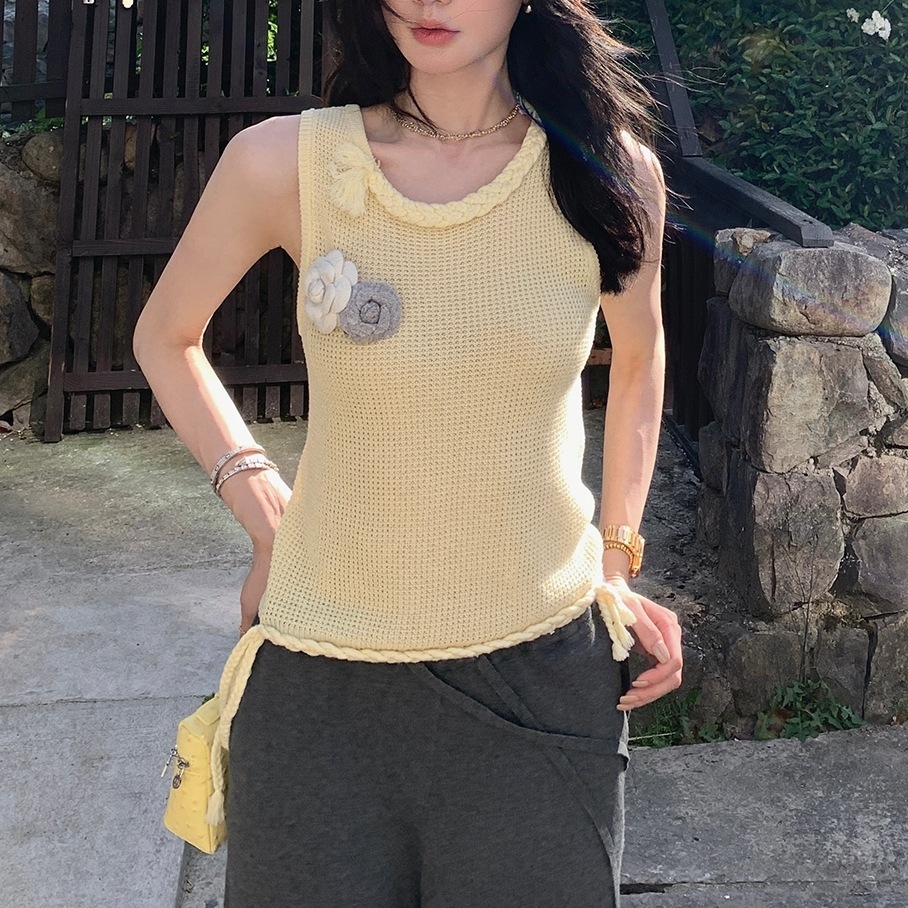 トップス タンクトップ ラウンドネック プルオーバー ミディアム丈 タッセル 可愛い かわいい 大人可愛い きれいめ シンプル 上品 レトロ おしゃれ かっこいい カジュアル こなれ感 個性的 主役級 トップス タンクトップ ラウンドネック プルオーバー ミディアム丈 タッセル 可愛い かわいい 大人可愛い きれいめ シンプル 上品 レトロ おしゃれ かっこいい カジュアル こなれ感 個性的 主役級