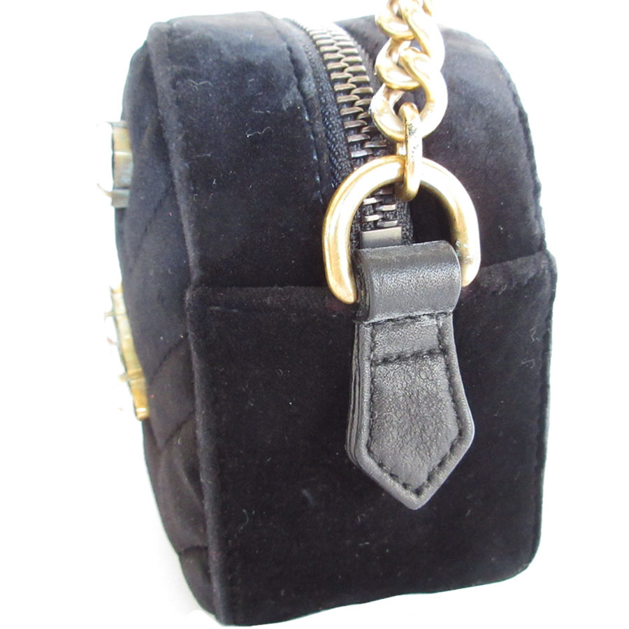 グッチ GUCCI ショルダーバッグ GGマーモント GG Marmont ベルベット ブラック レディース 448065 s0301a グッチ GUCCI ショルダーバッグ GGマーモント GG Marmont ベルベット ブラック レディース 448065 s0301a