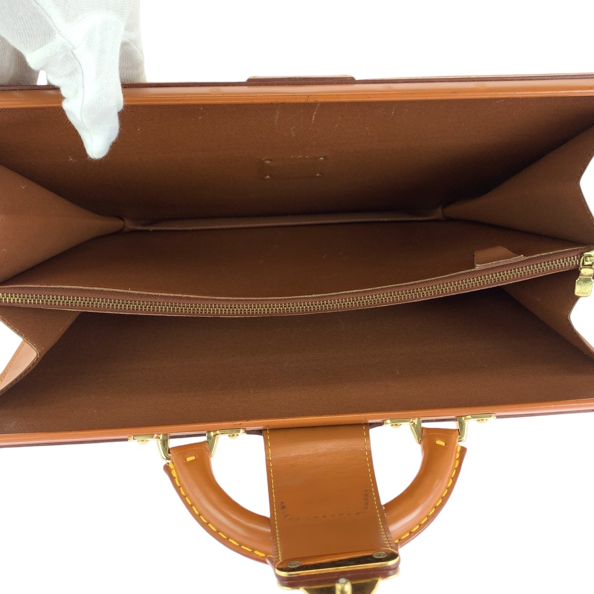 エピ セルビエット フェルモワール ブラウン ゴールド金具 エピレザー M54358 ビジネスバッグ ハンドバッグ メンズ 410175