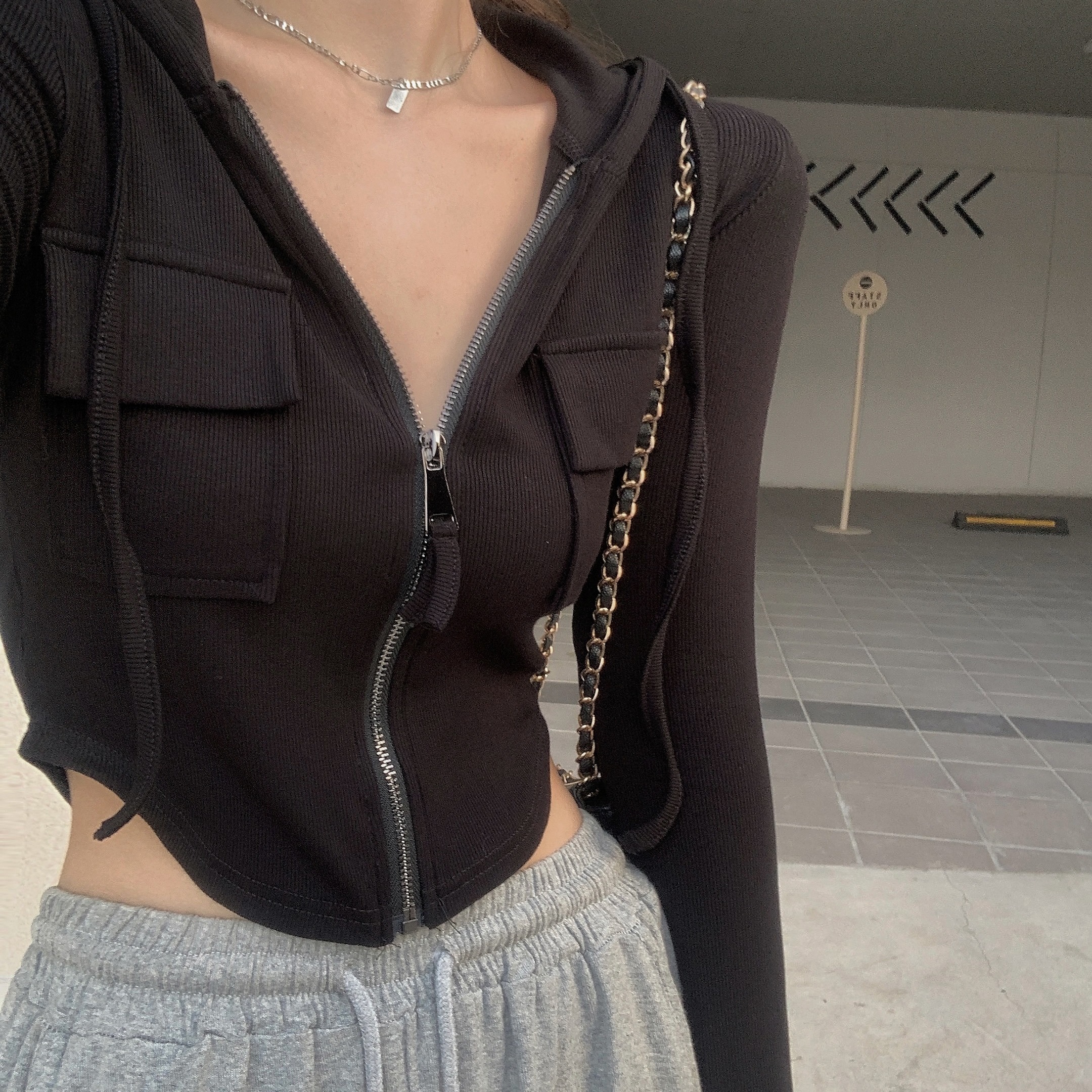 フード付き ショート パーカー トップス パンツ ニットソー セーター カーディガン ガウチョパンツ 袖あり 長袖 萌袖 Uネック ハイネック 襟なし スリム 細身 モコモコ ふわふわ リブ 伸縮性 フード付き ショート パーカー トップス パンツ ニットソー セーター カーディガン ガウチョパンツ 袖あり 長袖 萌袖 Uネック ハイネック 襟なし スリム 細身 モコモコ ふわふわ リブ 伸縮性