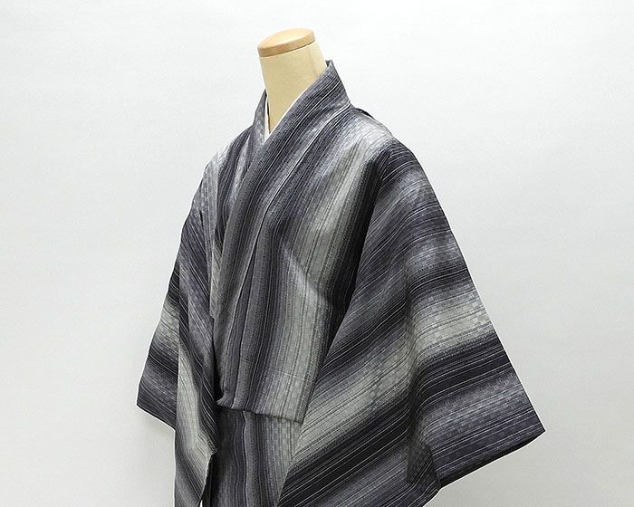 単衣 紬 新品仕立済 正絹 単衣 格子ぼかし模様 身丈164.5cm 裄丈68cm 紬 新品 仕立て上がり 着物 wd1022 単衣 紬 新品仕立済 正絹 単衣 格子ぼかし模様 身丈164.5cm 裄