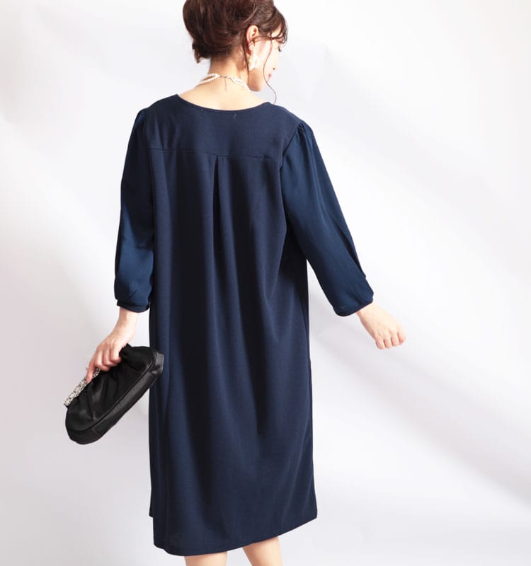 大きいサイズ レディース ワンピース カットジョーゼットワンピース ワンピ 膝丈ワンピース 膝丈 長袖 ストレッチ ジョーゼット 切替え 無地 タック フレア 通勤 オケージョン セレモニー 喪服 礼