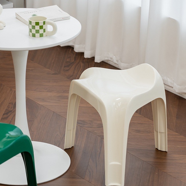 プラスチック チェア 椅子 スツール 積み重ね スタッキング シンプル 背もたれなし リビング ダイニング グリーン イエロー オレンジ ホワイト プラスチック チェア 椅子 スツール 積み重ね スタッキング シンプル 背もたれなし リビング ダイニング グリーン イエロー オレンジ ホワイト