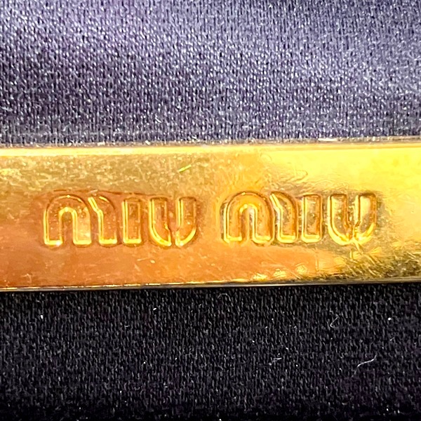 ミュウミュウ マテラッセ バッグ ショルダーバッグ レディース【中古】 ミュウミュウ マテラッセ バッグ ショルダーバッグ レディース【中古】