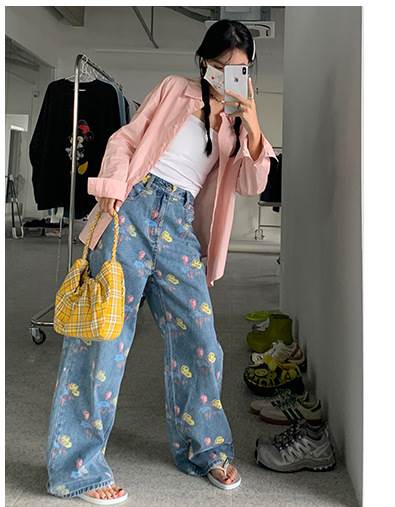 デニムパンツ ジーンズ ジーパン 花柄 デニム ズボン 淡色 レディース かわいい 大人可愛い カジュアル おしゃれ お洒落 かっこいい レトロ こなれ感 ラフ キュート 個性的 クール エレガント