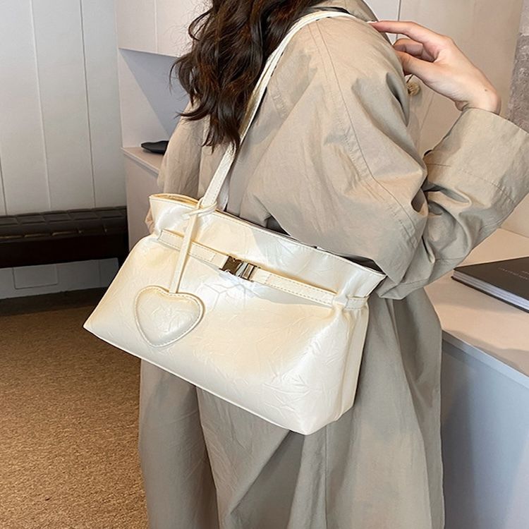 通勤バック レディース 小さめ 軽量 大人 上品 通勤 通学 通勤バッグ トートバッグ バック カバン オフィス レトロ かるいかばん シルバー 20代 30代 40代 50代 通勤バック レディース 小さめ 軽量 大人 上品 通勤 通学 通勤バッグ トートバッグ バック カバン オフィス レトロ かるいかばん シルバー 20代 30代 40代 50代