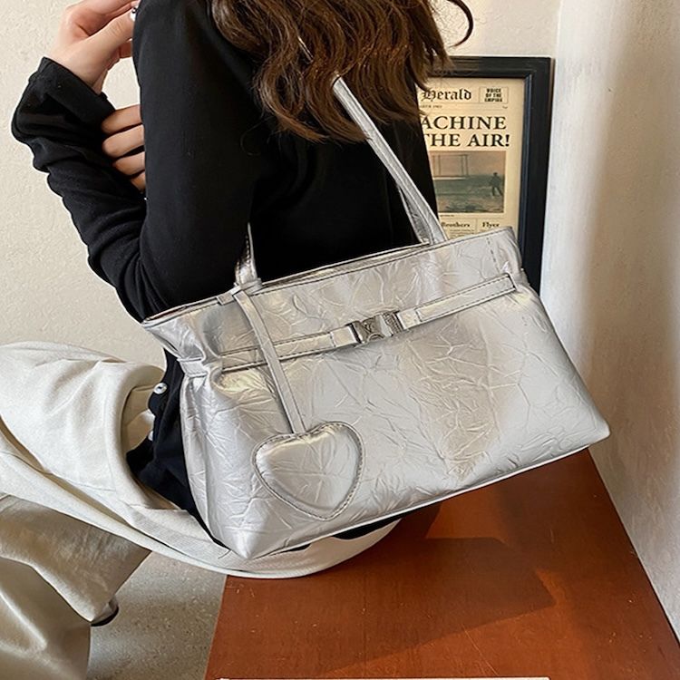 通勤バック レディース 小さめ 軽量 大人 上品 通勤 通学 通勤バッグ トートバッグ バック カバン オフィス レトロ かるいかばん シルバー 20代 30代 40代 50代 通勤バック レディース 小さめ 軽量 大人 上品 通勤 通学 通勤バッグ トートバッグ バック カバン オフィス レトロ かるいかばん シルバー 20代 30代 40代 50代