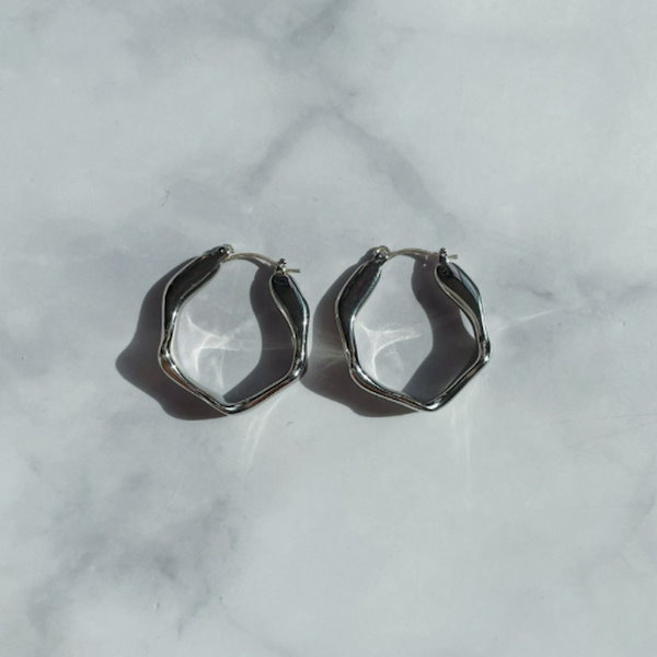 ★BTS SUGA着用★【justLoveR】★Freya Earring.s★ Qoo10] justLoveR. bts suga着用 Freya Ear