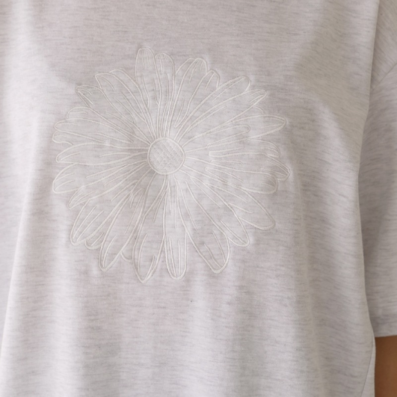 [Elysia] デナエンブロイダリーショートスリーブスウェットシャツ