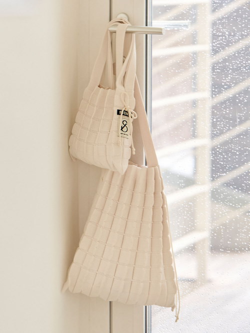 【JOSEPH&STACEY】韓国人気★LUCKY PLEATS KNIT M FIORI JOSEPH&STACEY】Lucky Pleats Knit M Starry 全14色 韓国