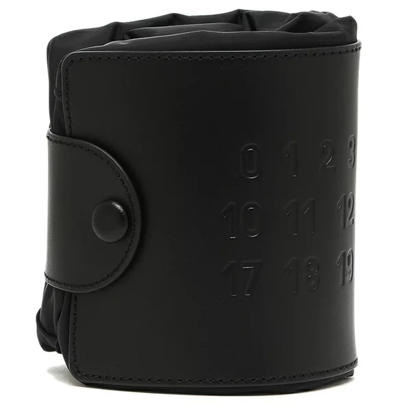 メゾンマルジェラ トートバッグ ジャパニーズバッグ ブラック レディース MM6 Maison Margiela SB5WD0021 P5684 T8013 メゾンマルジェラ トートバッグ ジャパニーズバッグ ブラック レディース MM6 Maison Margiela SB5WD0021 P5684 T8013