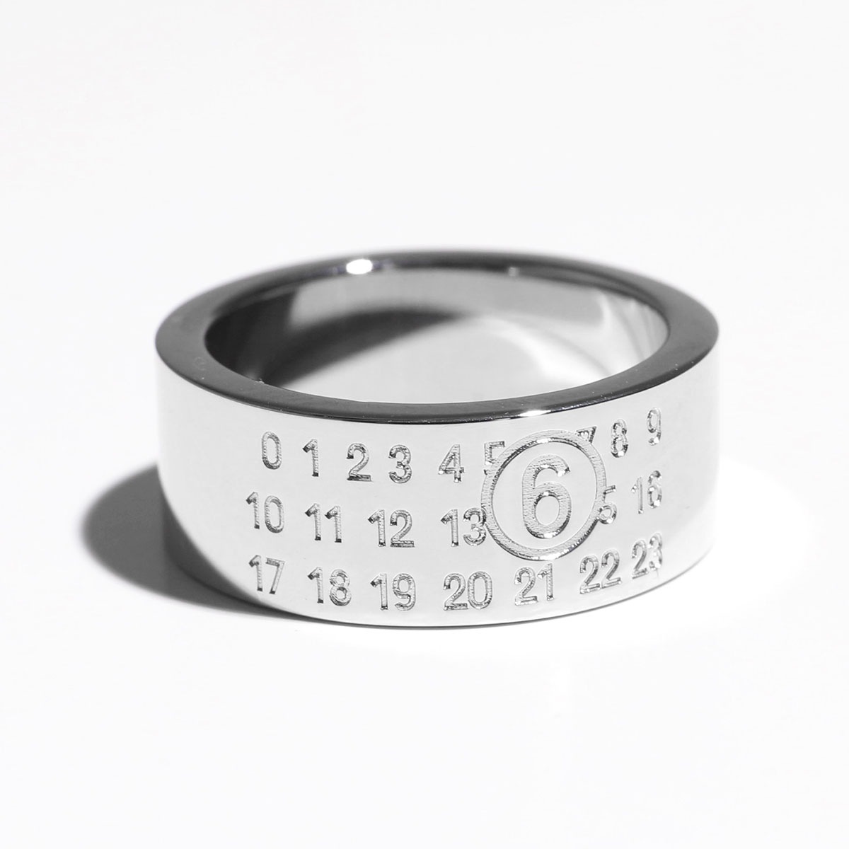 MM6 エムエムシックス メゾンマルジェラ リング Numeric Minimal Signature ミニマル シグネチャー SM6UQ0057 P6469 MM6 エムエムシックス メゾンマルジェラ リング Numeric Minimal Signature ミニマル シグネチャー SM6UQ0057 P6469