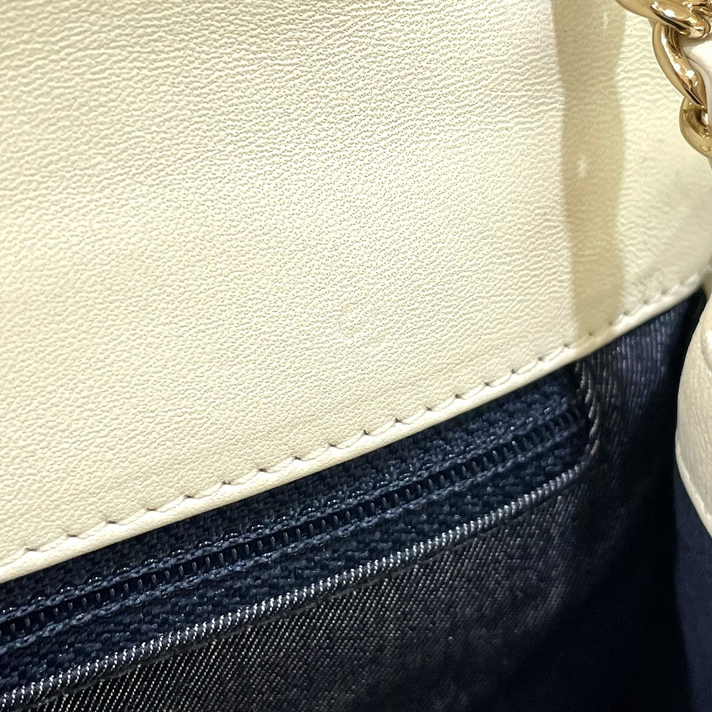 ショルダーバッグ フラップ ポシェット CC ココマーク カバン チェーン レザー ホワイトレッド ショルダーバッグ フラップ ポシェット CC ココマーク カバン チェーン レザー ホワイトレッド