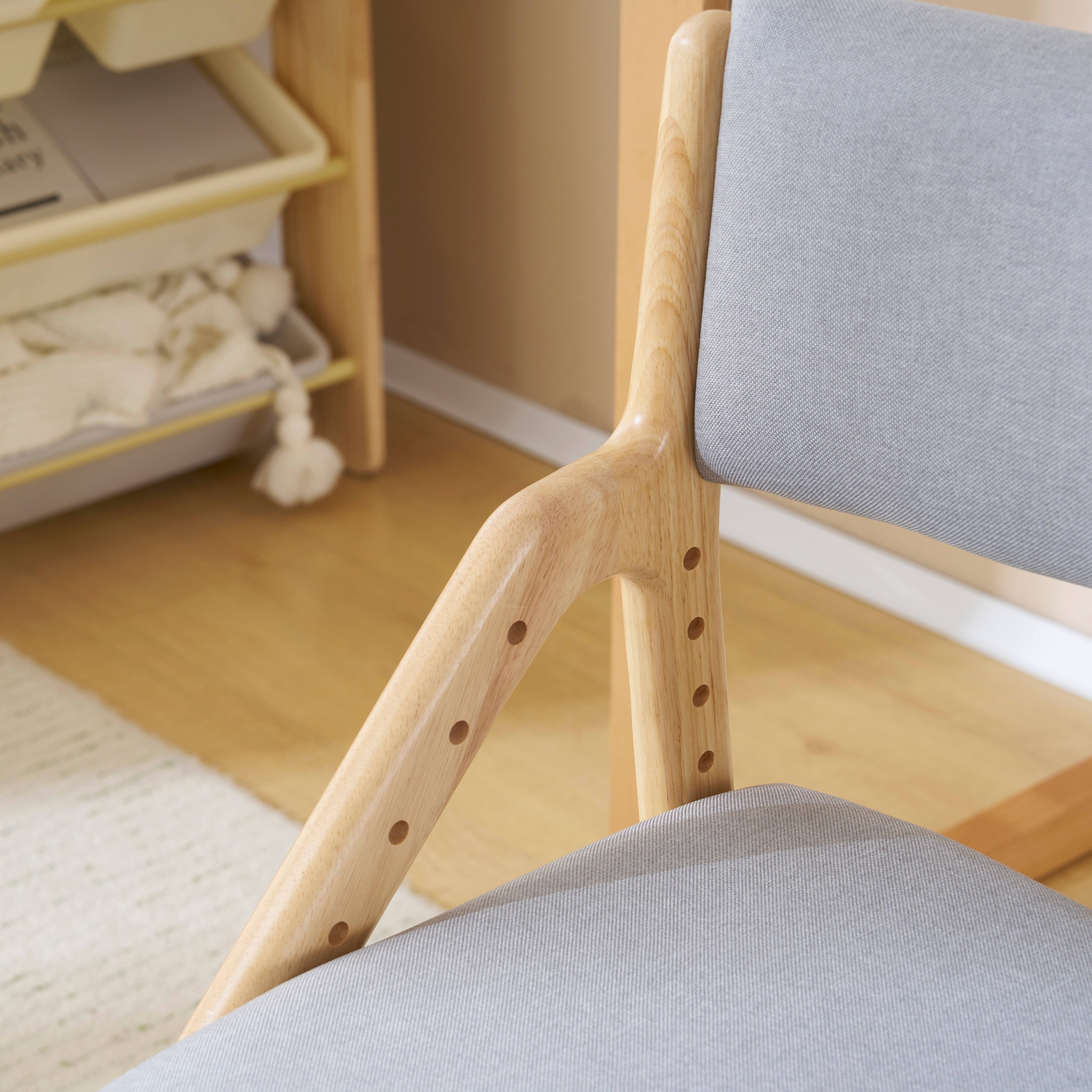 【国内発送】406 グレー 学習チェア 学習椅子 木製 姿勢 子供 キッズチェア ハイチェア ダイニングチェア 椅子 高さ調整 シンプル コンパクト 組立て 板座 足置き 【国内発送】406 グレー 学習チェア 学習椅子 木製 姿勢 子供 キッズチェア ハイチェア ダイニングチェア 椅子 高さ調整 シンプル コンパクト 組立て 板座 足置き